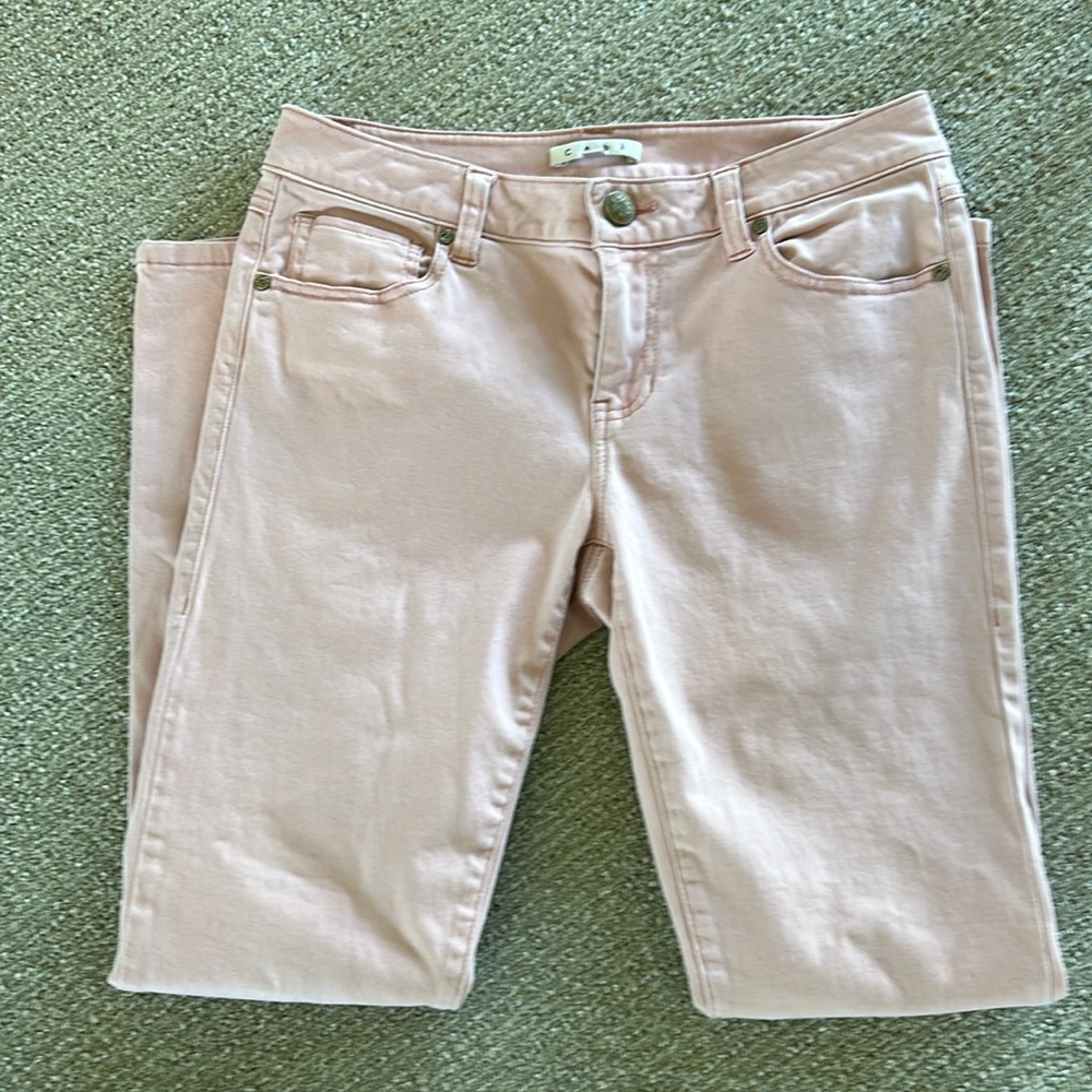 CABI SOFT JEANS IN A PRETTY BLUSH PINK COLOR. 90% cotton. Inseam is 30”